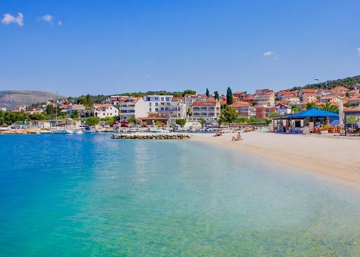 Betty's Luxus - 2 Pools Apartman Trogir
