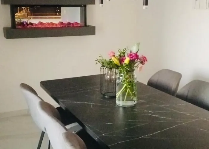 Apartman Betty's Luxus - 2 Pools Trogir